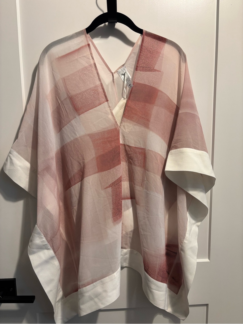 Light Rose Plaid V-Neck Poncho Shrug